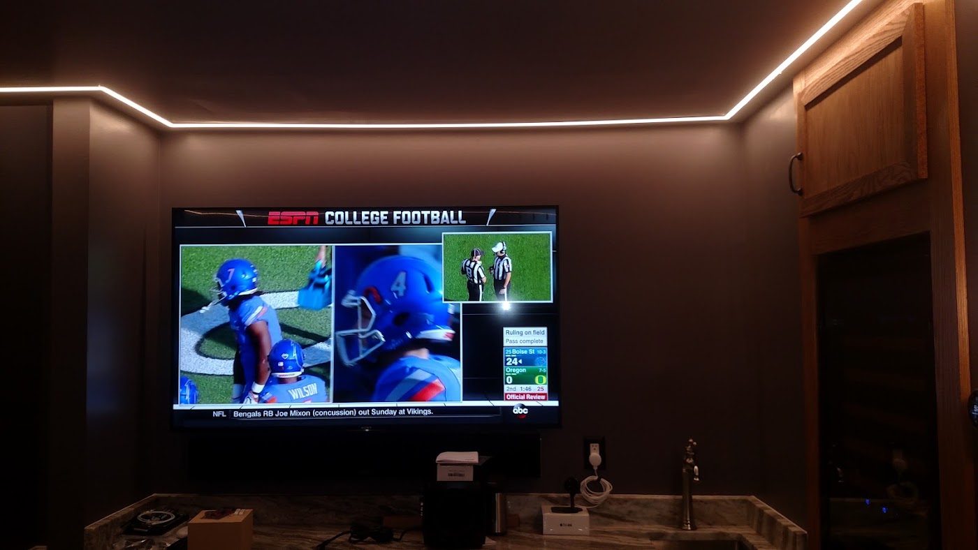 Media room with accent lighting